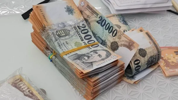 Figyelem! Változás történt! Ennyi pénzt kapnak a családok februárban 1, 2 és 3 gyerek után – Mutatjuk: