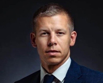 Atyaúristen! Bevalott mindent EZZEL! Durva amivel MA ESTE előállt Varga Judit volt férje! Áruló vagyok-e? Most elmondom az igazat, kérem jól figyeljenek: