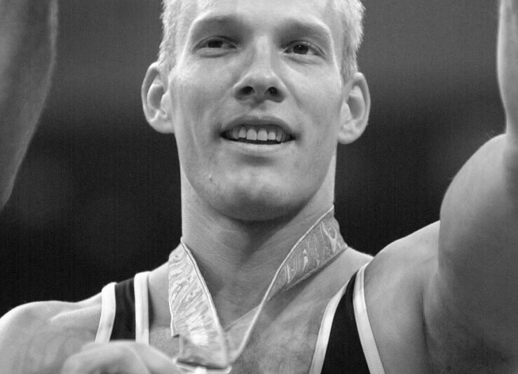 Súlyos betegség után, 4éve elhunyt Csollány Szilveszter olimpiai, világ- és Európa-bajnok tornász, férj és édesapa! , rá emlékezünk ma!Részletek