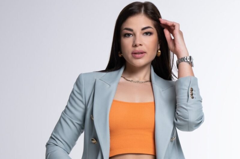 Fotókkal zsarolják Gáspár Evelint