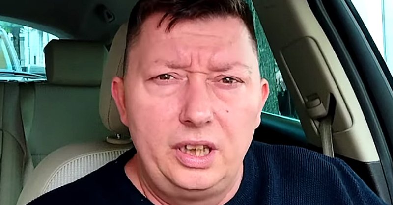 A győri Megafonos influenszer szerint Karsai Dánielnek meg kéne ölje magát