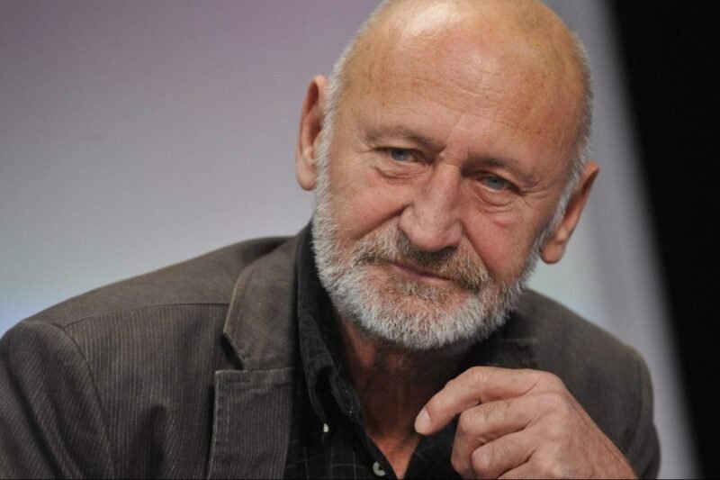 Intenzív osztályon fekszik Reviczky Gábor. Súlyos állapotban került kórházba