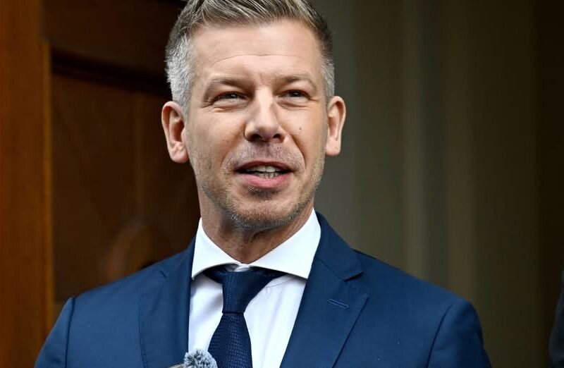 Magyar Péter: Néhány perc alatt betelt a 2000 hely a Karmelita hétvégi látogatására