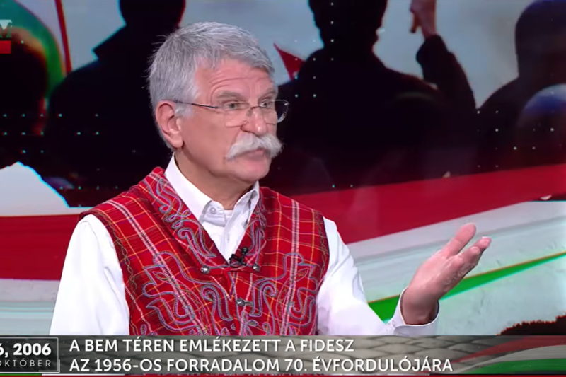Kövér azzal viccelődött, hogy megpróbálhatna már olyan diktatúrát építeni a Fidesz, amiből jól jön ki
